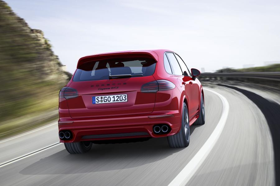  Porsche Cayenne GTS 2015 года  (фото 4 из 5)